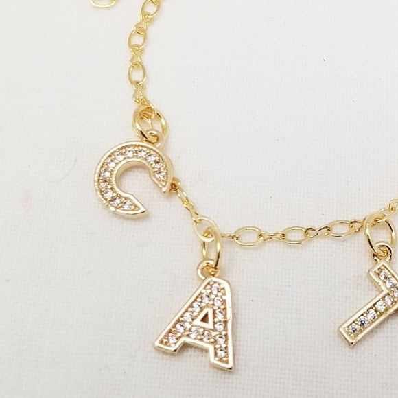 CATE Name Necklace/Choker. 18K Gold Plated. New - Picture 3 of 5